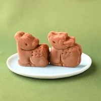 かのこ りぼん箱 8個入り 白あん カスタード 各4個 饅頭 和菓子 まんじゅう あんこ おやつ デザート スイーツ お取り寄せ 春日鹿まんじゅう ギフト プレゼント 贈り物 贈答用 お土産 菊一文珠四郎包永 奈良県 奈良市 なら 4-006