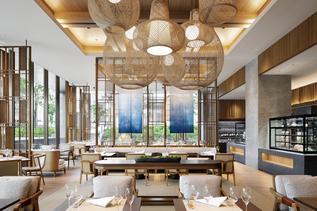 ホテル 宿泊券 JWマリオット・ホテル奈良デラックスルーム（36）2名様朝食付ご宿泊券 JWマリオット・ホテル奈良 C-25