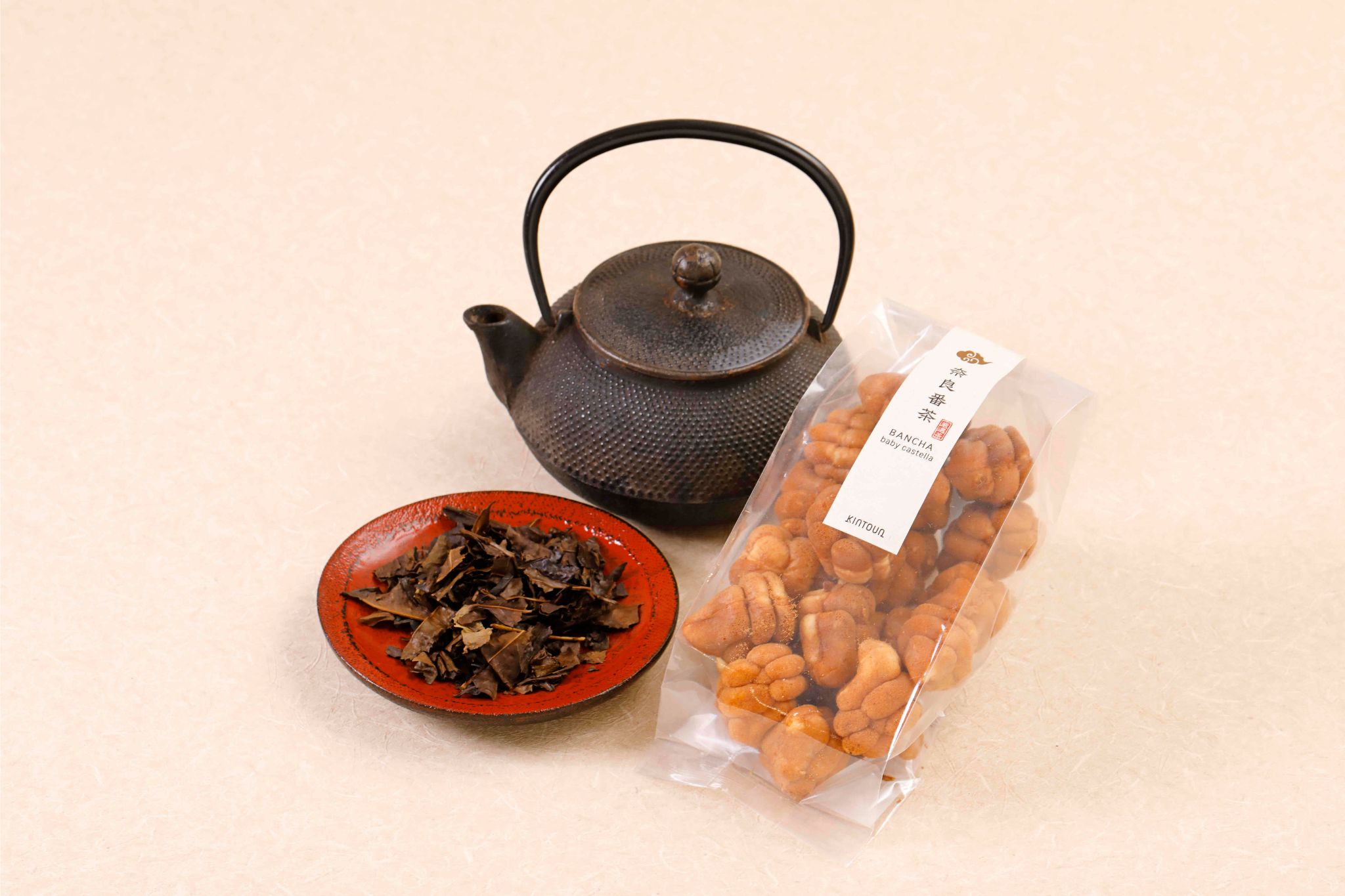 奈良県特産吉野杉箱入り/奈良番茶&極プレーンセット KINTOUN babycastella カステラ 一口カステラ ベビーカステラ 奈良県 奈良市 なら 15-017