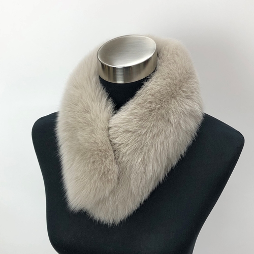 ファー マフラー シャドーフォックス（グレージュ）／西本毛皮商店 サガ SAGA FOX 豪華 毛皮 リアルファー 高品質 オシャレ ファッション
