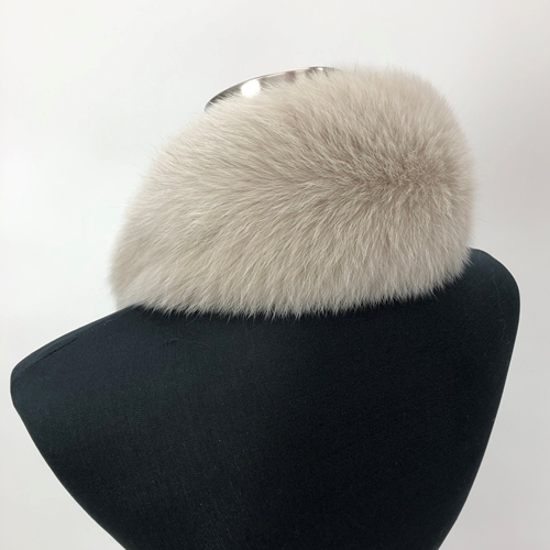 ファー マフラー シャドーフォックス（グレージュ）／西本毛皮商店 サガ SAGA FOX 豪華 毛皮 リアルファー 高品質 オシャレ ファッション