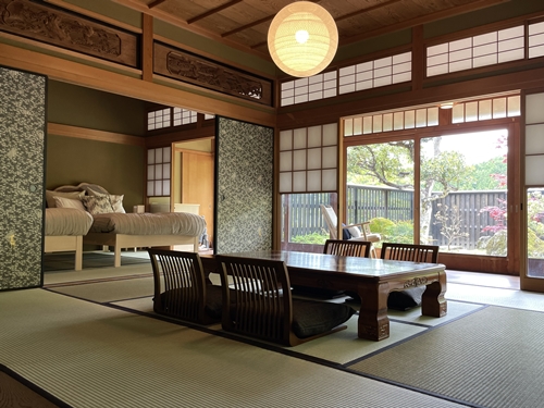 うだ薬湯の宿 やたきや ご宿泊券 1棟貸し／なつかしいみらいクリエイター 古民家 ホテル 奈良県 宇陀市 お中元 贈答用 贈り物 暑中見舞い 夏休み 旅行 ギフト プレゼント 大自然 チケット 体験 アクティビティ 送料無料 ふるさと納税 ギフト 贈り物 お祝い 旅行