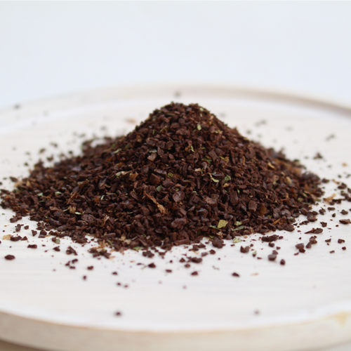 YAMATO HERB COFFEE 200g 真空 中挽 カフェイン有／松田商店 ふるさと納税 コーヒー ブレンド 伝統 ハーブ 大和 当帰葉 有機 奈良県 宇陀市