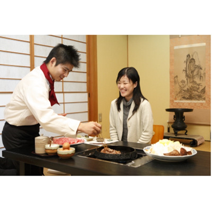 (冷凍) 大和榛原牛 すき焼き用 霜降り もも 600ｇ ／ うし源 本店 ふるさと納税 黒毛和牛 A5等級 手土産 父の日 母の日 奈良県 宇陀市 お中元 贈答用 贈り物 暑中見舞い お土産 お土産 お歳暮 内祝いまとめ買い 美味しい部位 キャンプ 送料無料 お中元 贈答用 贈り物 暑中見舞い お土産 お歳暮 内祝いまとめ買い 美味しい部位 キャンプ 送料無料 正月