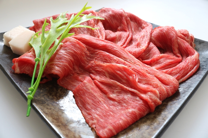 チルド 宇陀里牛 薄切り 約800g ／ ふるさと納税 ふるさと 牛肉 800g 牛肉薄切り 牛薄切り しゃぶしゃぶ 焼きしゃぶ 黒毛和牛 お中元 暑中見舞い お土産 お歳暮 すき焼き 正月 奈良県 宇陀市 光福久屋