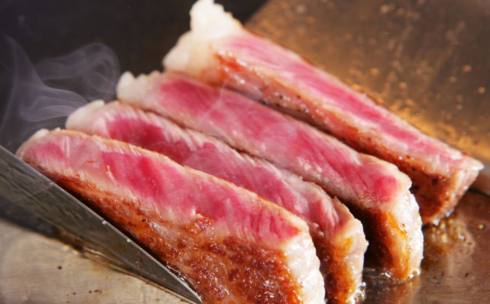 (冷凍) 大和牝牛 お肉 三昧 セット 1700g YMLS5 ／牛丼 肉じゃが カレー すき焼き しゃぶしゃぶ 焼肉 ステーキ 鉄板焼き バーベキュー アウトドア キャンプ 贈答用 贈り物 太田家 奈良県 宇陀市 ふるさと納税