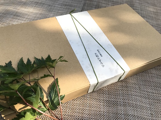 大和当帰 ギフトパック / 大和かぎろひ 当帰葉 ヨモギ 入浴剤 乾燥茶 焙煎茶 奈良県 宇陀市 お中元 贈答用 贈り物 暑中見舞い お土産