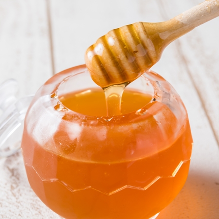 【むろうはちみつ】プロポリス入りはちみつ当帰のど飴１０ヶセット 室生 蜂蜜 薬草 薬膳 大和当帰 当帰葉 父の日 母の日 プレゼント 手土産 お取り寄せ 結婚祝い 内祝い お中元 贈答用 贈り物 暑中見舞い お土産 国産 紅茶 非加熱 無添加 純粋 セット ふるさと納税 ハチミツ 蜂蜜 送料無料