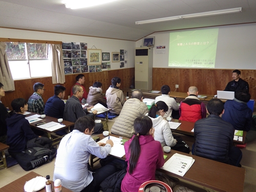 （チルド）山口農園　有機野菜　おまかせセット ＋ カレー２箱　詰合せ / 山口農園 有機野菜 伝統野菜 オーガニック ベジタリアン 定期便 カレー 無農薬 野菜セット 送料無料 無農薬 農家直送 ふるさと納税 詰め合わせ 奈良県 宇陀市 ふるさと納税有機野菜 セット カレー オーガニック チルド 有機野菜 セット カレー オーガニック チルド 有機野菜 セット カレー オーガニック チルド 有機野菜 セット カレー オーガニック チルド 有機野菜 セット カレー オーガニック チルド 有機野菜