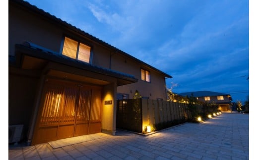 068-001 和空法隆寺　藤ノ木古墳　特別見学付き宿泊券（１泊２食付き/ペア）