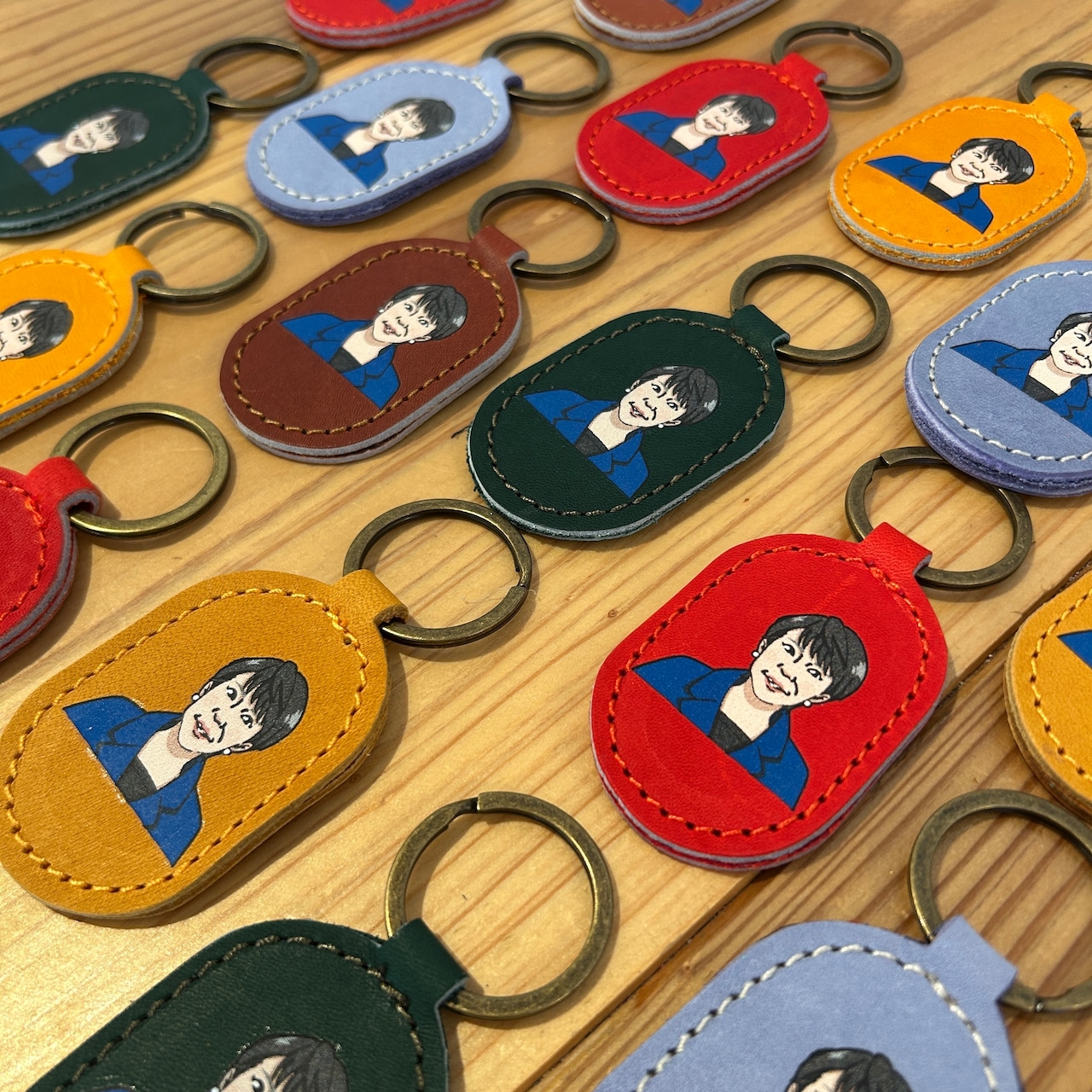 高市早苗 オフィシャル キーリング レザーキーホルダー 野球 グローブ 本革 JINTO:青