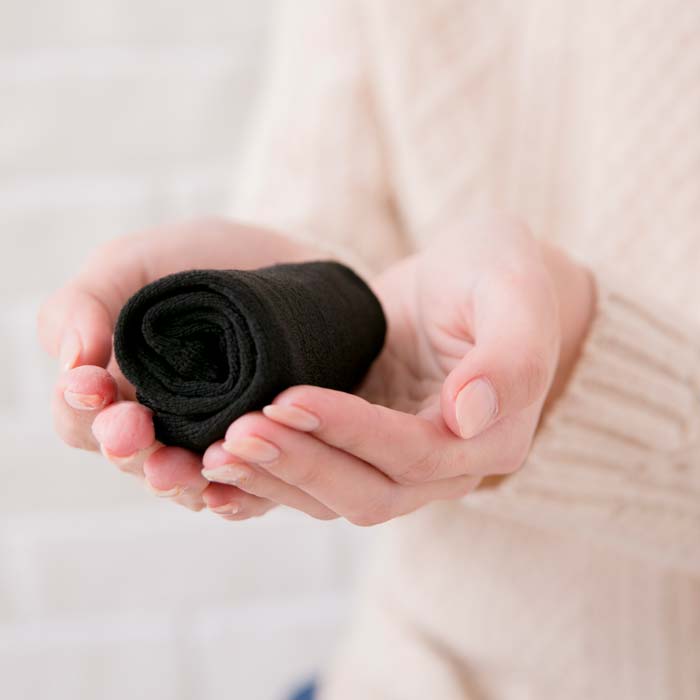 ケータイウォーマー レッグウォーマー 携帯便利で暖かい 薄手 レディース メンズ ウォーマー コンパクト 日本製 自転車 スポーツ 通勤 通学 保湿 足首 夏 温活 冷房対策 携帯 睡眠 就寝 鈴木靴下