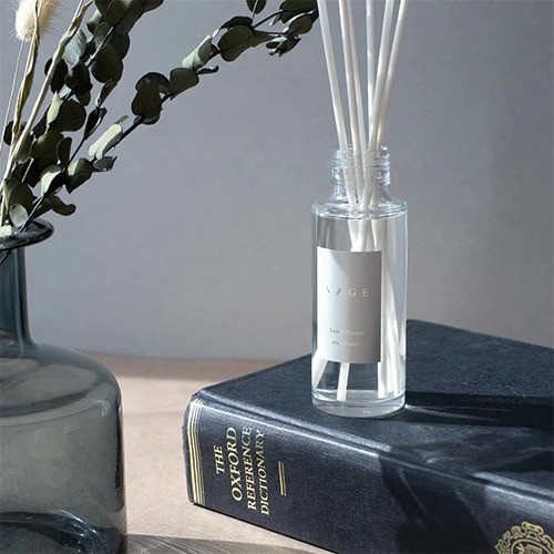 バーグ １００ リード ディフューザー リーフィーグリーン 晴香堂 HARUKADO VAGE  ルームフレグランス 芳香剤 インテリア アロマ 香り リビング 玄関 ベッドルーム 車 プレゼント ギフト