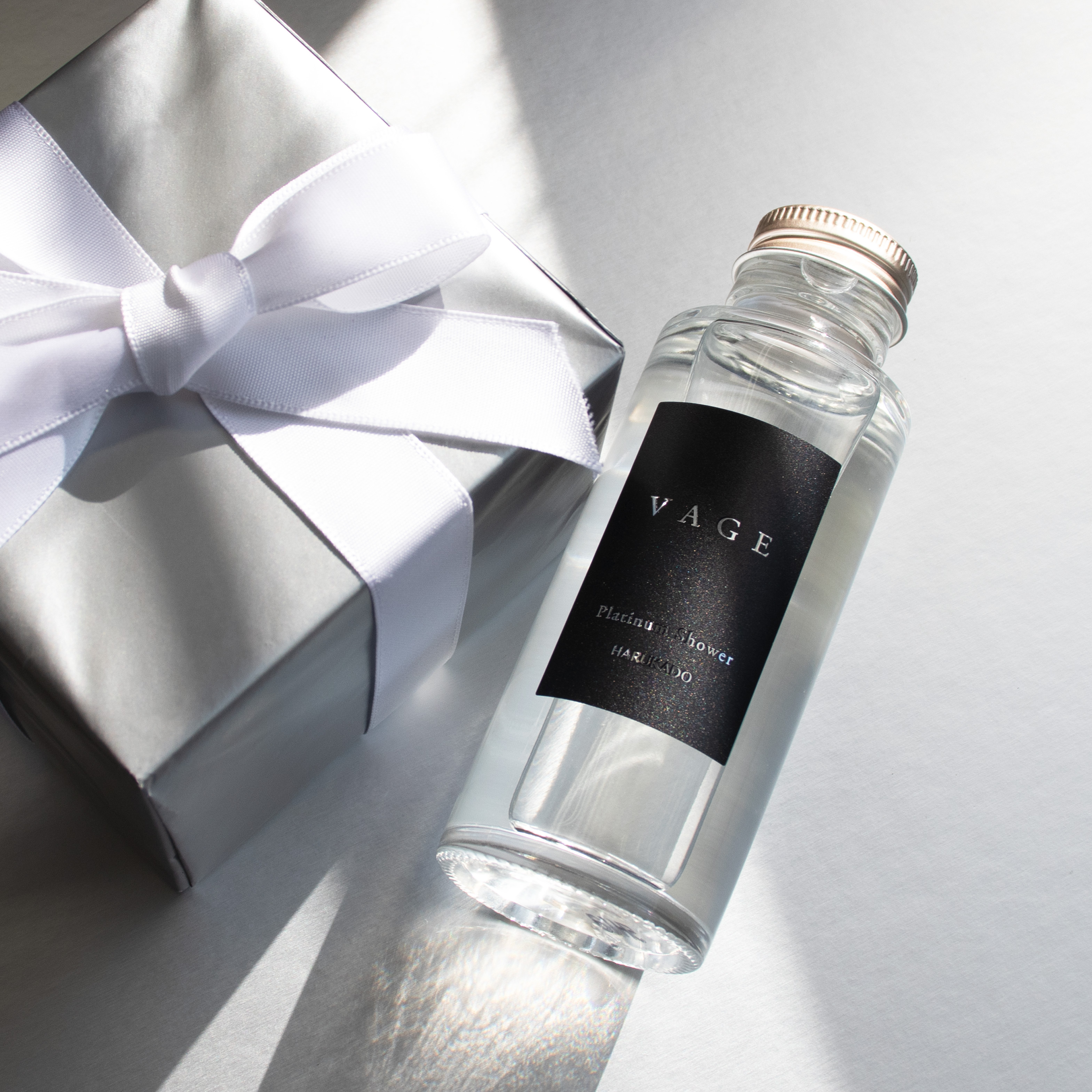 バーグ １００ リード ディフューザー プラチナシャワー 晴香堂 HARUKADO VAGE  ルームフレグランス 芳香剤 インテリア アロマ 香り リビング 玄関 ベッドルーム 車 プレゼント ギフト