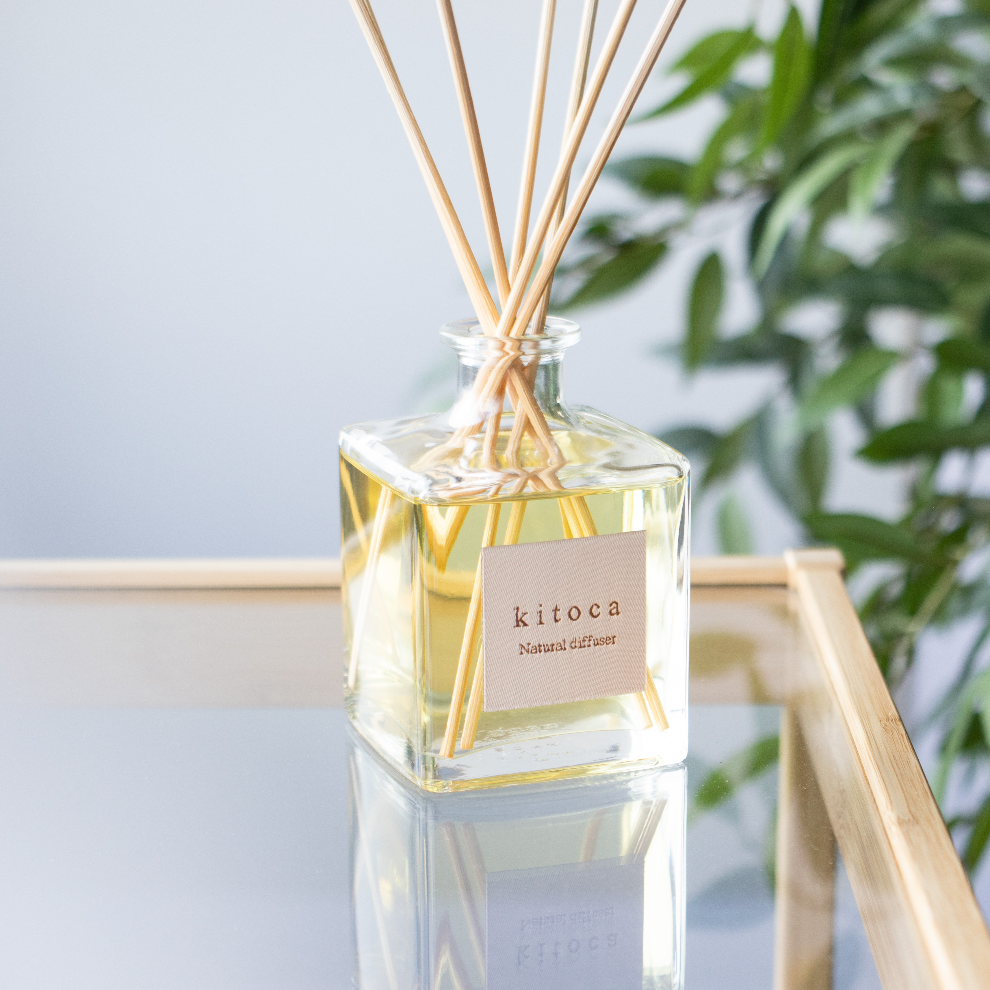 木と果 リードディフューザー 190 ( ラベンダー ＆ オレンジ )  晴香堂 HARUKADO 天然精油 100％ ルームフレグランス 芳香剤 インテリア アロマ 天然香料 香り プレゼント ギフト