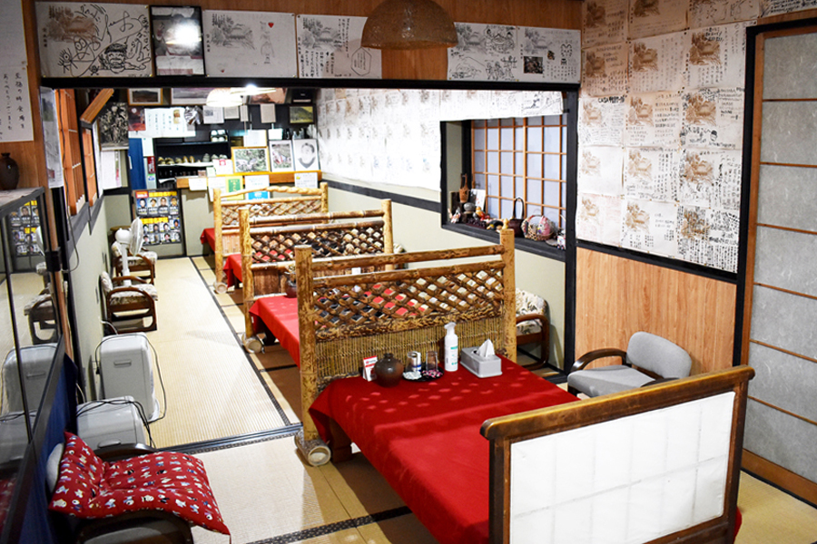 旅行 ジビエ 宿泊 民宿 2名様分チケット / 古民家の宿木治屋1泊2食付き宿泊券(2名様) 〜夕食は木治屋特製 ぼたん鍋〜 / 旅行・チケット 宿泊券 古民家 ぼたん鍋