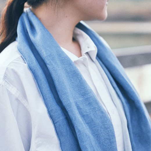 026ai amu 天然藍染スカーフ/ぼかし///藍染 和紙 スカーフ UV 日よけ レディース 婦人 メンズ 紳士 おしゃれ シンプル カジュアル 肌触り ふっくら 日本製 奈良県 広陵町