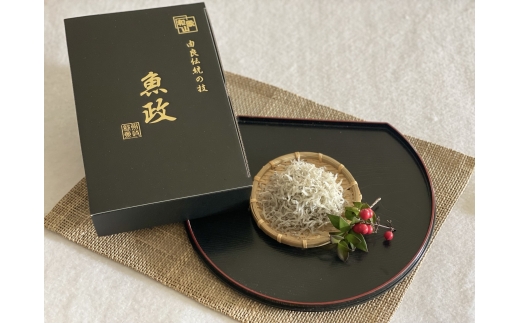 N113　特撰上干ちりめん　５００ｇ