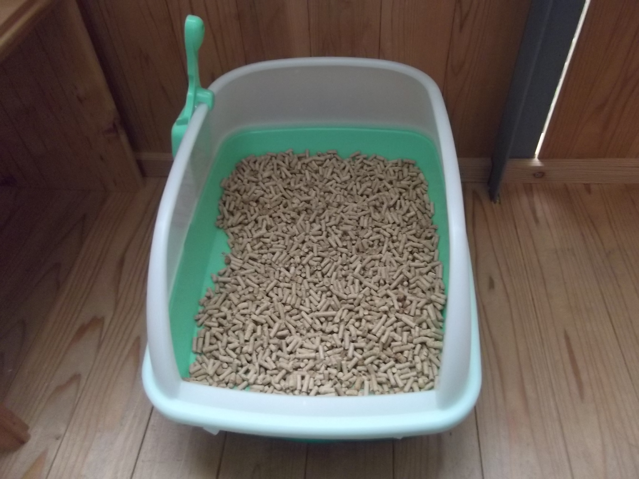 K406　森のねこトイレ　くずれるタイプ　５Ｌ×１２袋　猫砂