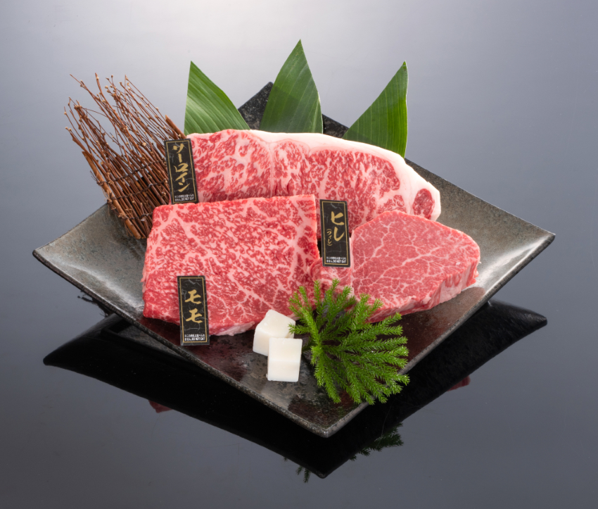 M398　熊野牛　ステーキ懐石（ヒレ・サーロイン・モモ）　計６５０ｇ