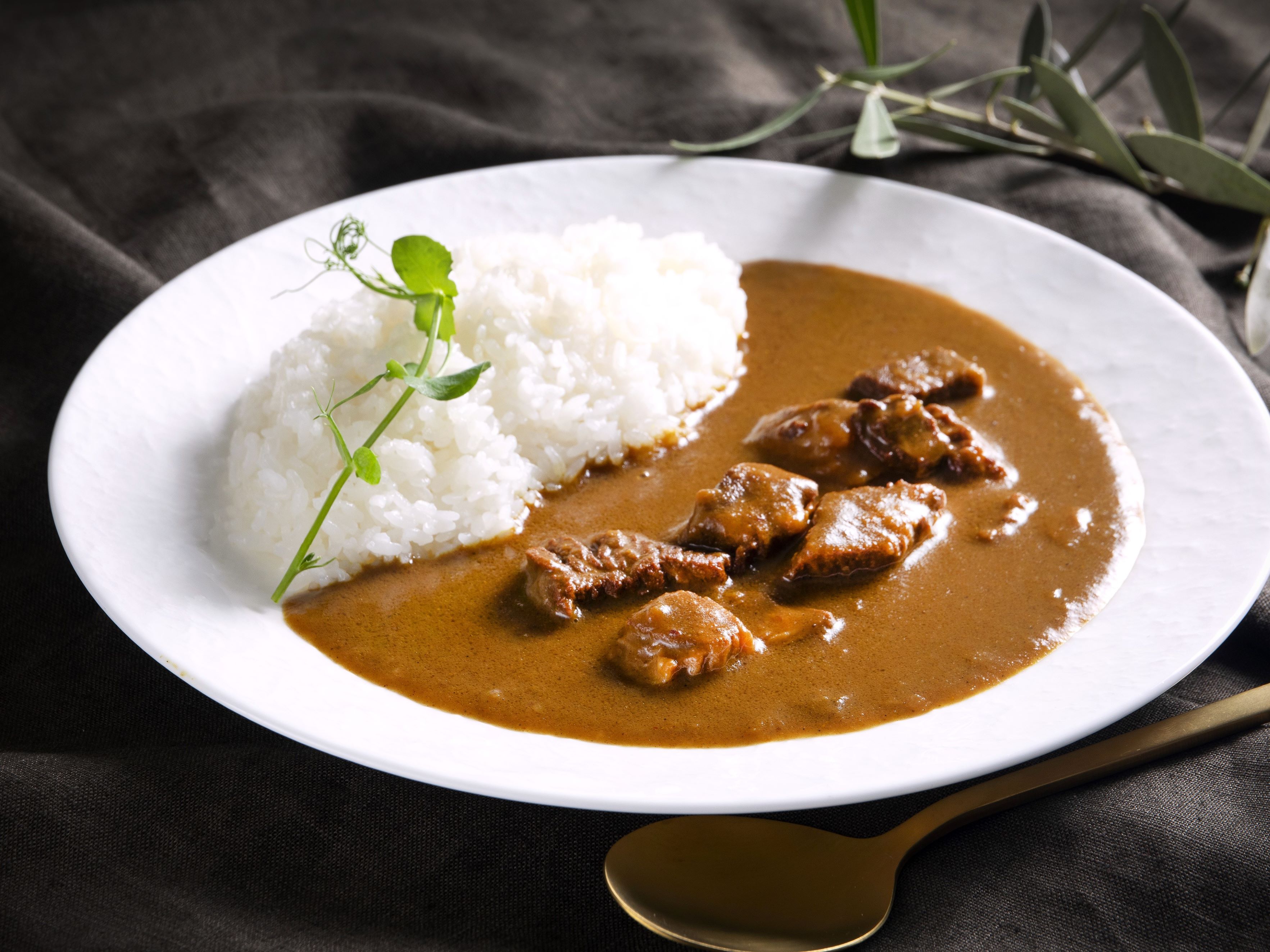 M329　熊野牛カレー６個セットギフトボックス入り