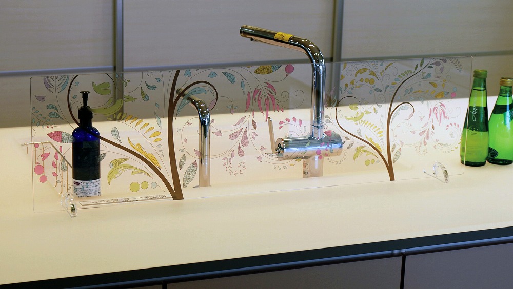 キッチン水はねガードアクリルボード　イマジネーションウッド90cm