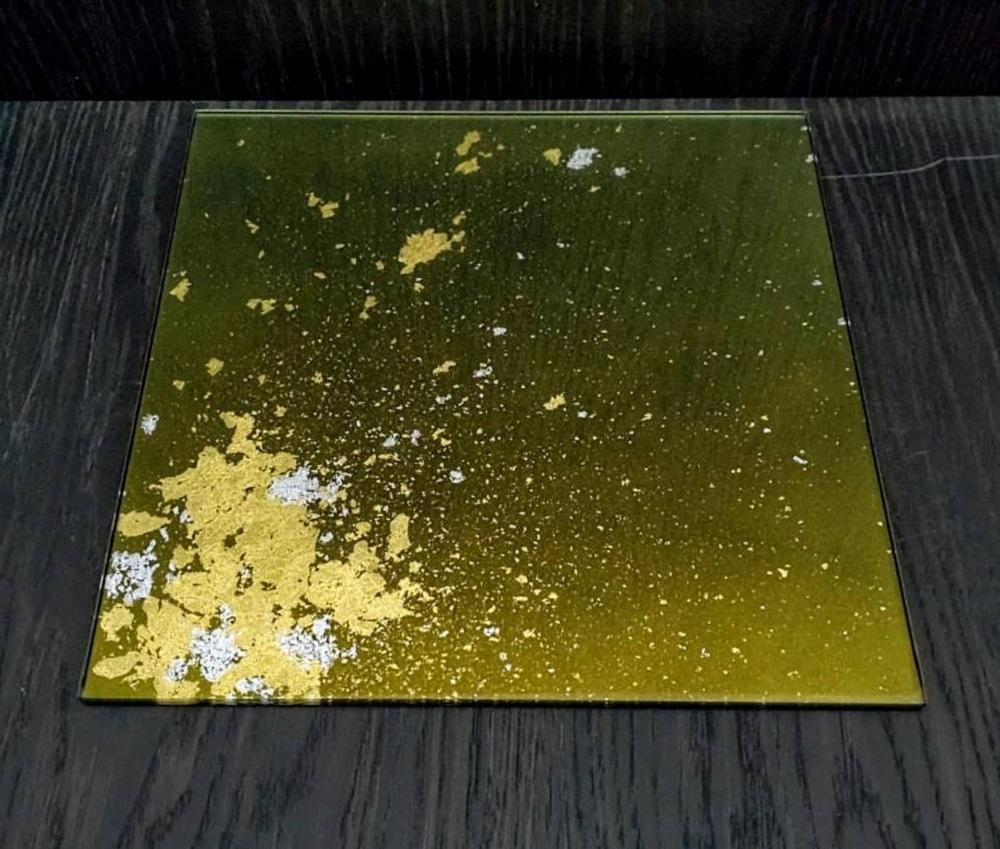 ガラスプレート M（MAJO金箔・グリーン）