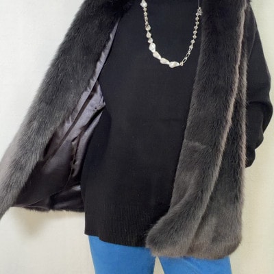 OKADA TEXTILE フード付きエコファーベスト  チャコールグレー【1718323】