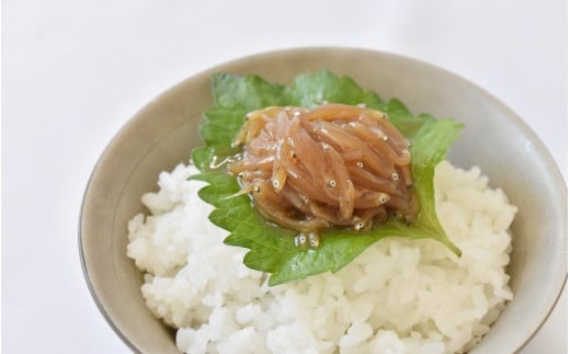 生しらすの醤油漬け / 田辺市 しらす 魚 さかな 海鮮 魚介 新鮮 丼 手軽 時短 ご飯のお供 おつまみ あて 酒の肴 冷凍 【mst029】