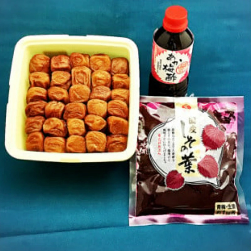 自分で漬けるしそ梅セット （塩分約20%）（梅2kg、材料セット）  / 田辺市 紀州南高梅 南高梅 梅干し 梅干 梅 うめ 肉厚 お米 おにぎり 焼酎 梅酒 健康 手作り 手作り梅 しそ梅【ikm002-1】