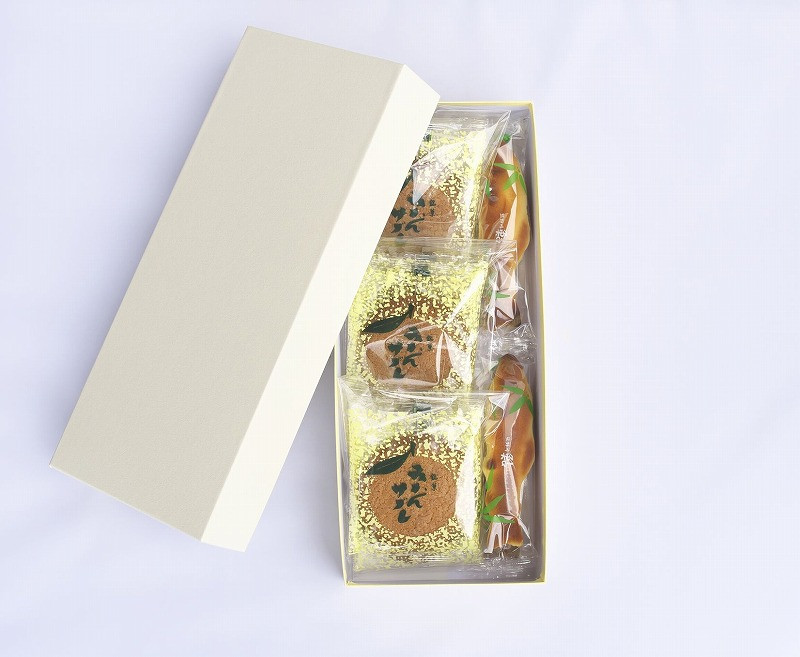 鮎4個・みかんサブレ9枚 詰め合わせセット　クッキー サブレ 焼き菓子 菓子 お菓子 餡 ギフト