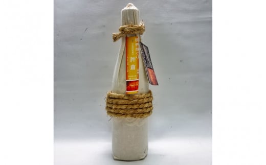 【日本酒】辛口白ワイン感覚で爽やかな味吟醸 熊野めぐり 純米吟醸生詰原酒「神倉」 720ml