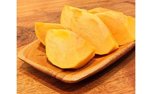  【2025年発送分予約】和歌山秋の味覚　平核無柿（ひらたねなしがき）　約2kg　化粧箱入※2025年10月上旬頃～2025年10月末頃にお届け / 柿 果物 フルーツ くだもの 先行予約 【uot738】