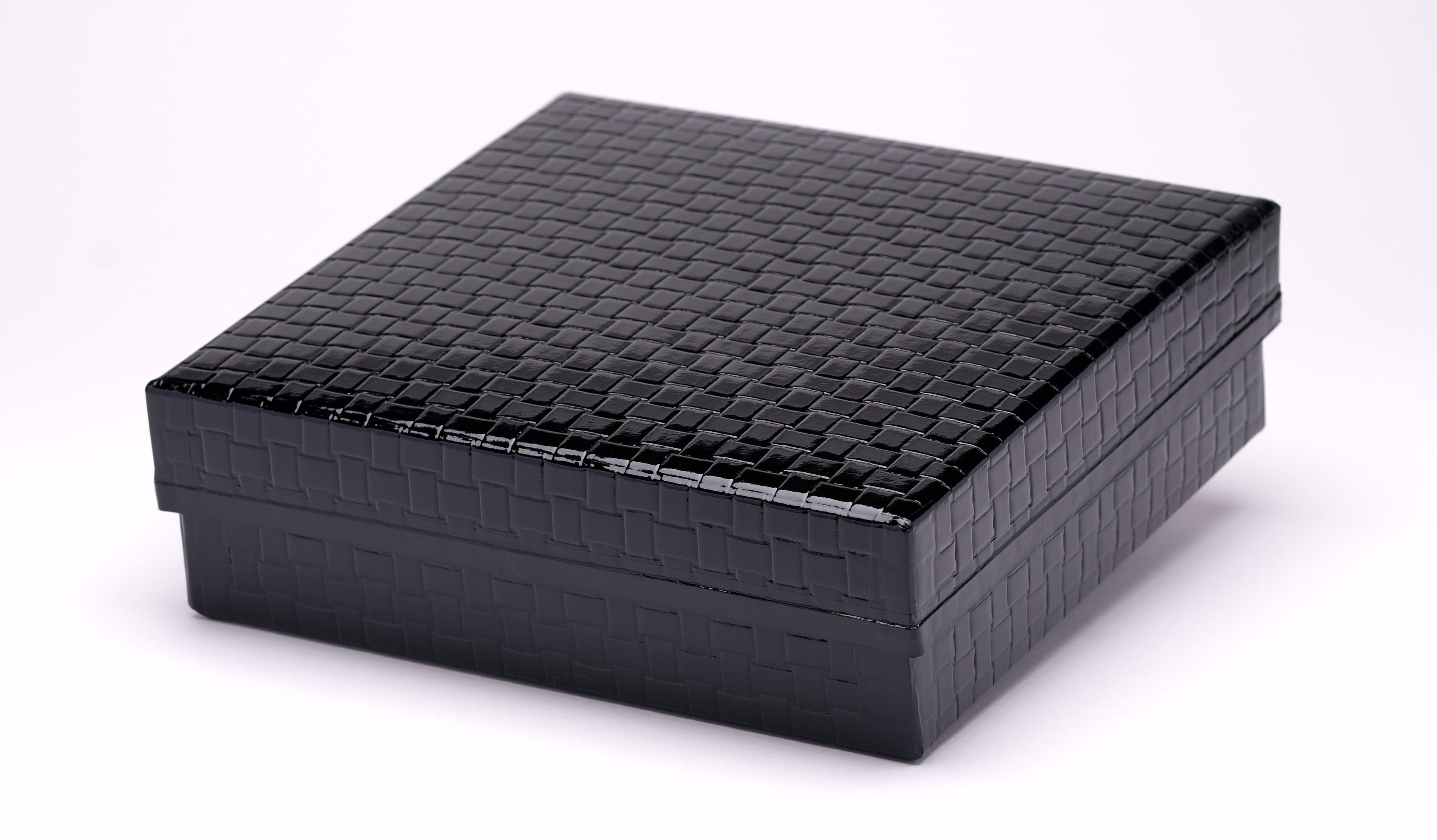 【ギフト用】高級南高梅食べ比べ4種計1kg入 紀州塗箱 網代模様仕上 【SW91】