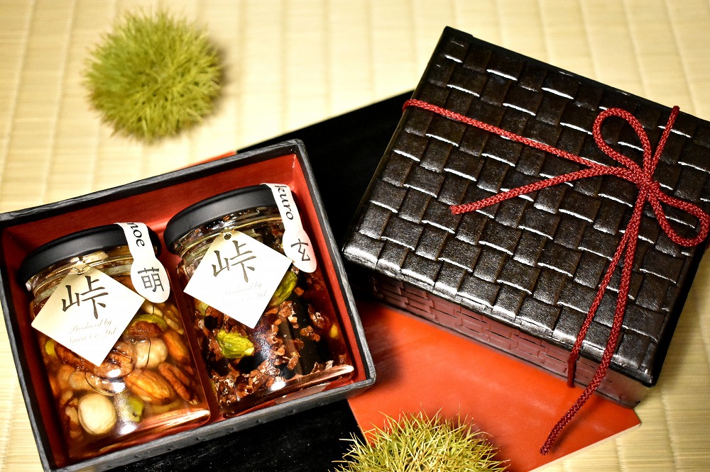 繝翫ャ繝繝サ繝峨Λ繧、繝輔Ν繝シ繝縺ョ陷り惧貍ャ 蟲繝励Ξ繝溘い繝2遞ョ繧サ繝繝医占酔(MOE)縲代千私(KURO)縲 縲心W58縲