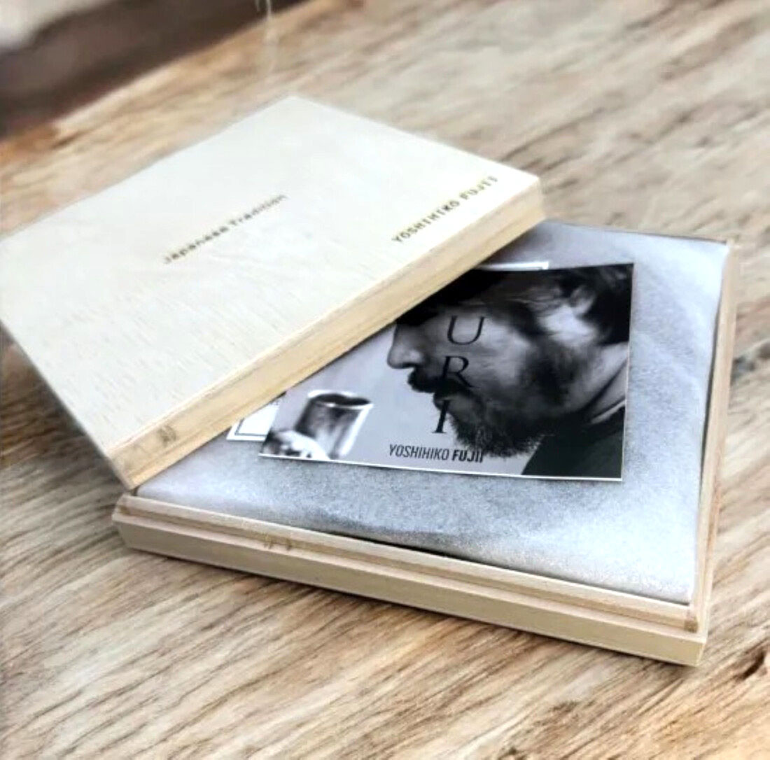 丸小皿  桜 純白（墨桜） ［NF274］