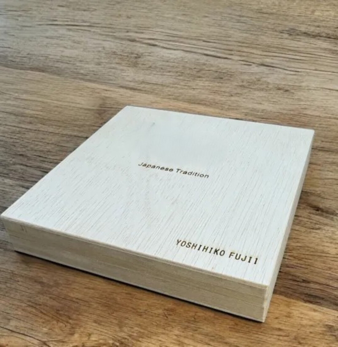 丸小皿 麻の葉 純白 ［NF160］