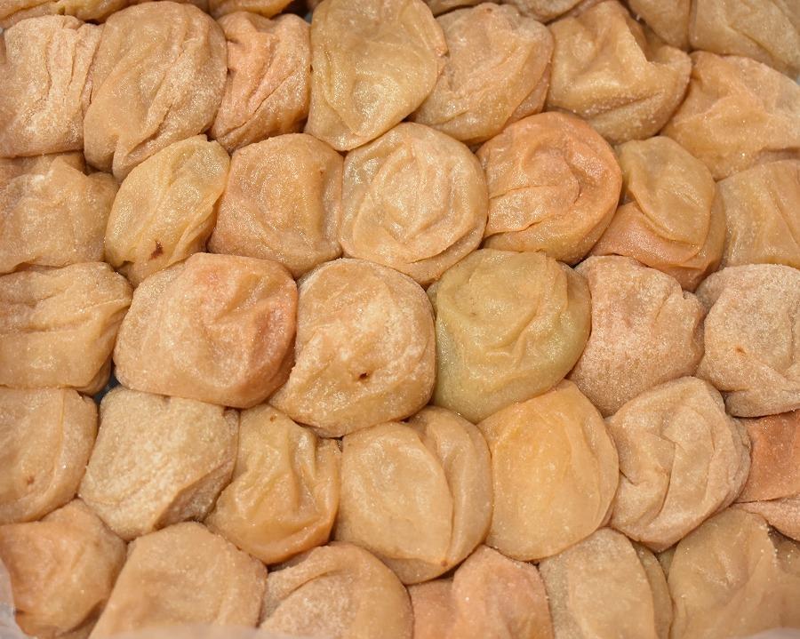 【ギフト用】高級南高梅うす塩・白干梅計800g入 紀州塗箱 網代模様仕上【SW77】