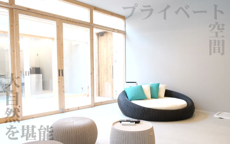 DOGLAMPING GT HOUSE 繧ッ繝シ繝昴Φ蛻ク / 迥ャ 繧ー繝ゥ繝ウ繝斐Φ繧ー 螳ソ豕雁虻 蜥梧ュ悟アア 隕ウ蜈 譌陦後身th-911-cp6縲