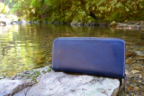 【職人手縫い】和歌山日本鹿革長財布　青龍（青色）