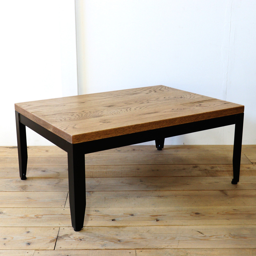 極厚ホワイトオーク無垢材のローテーブル