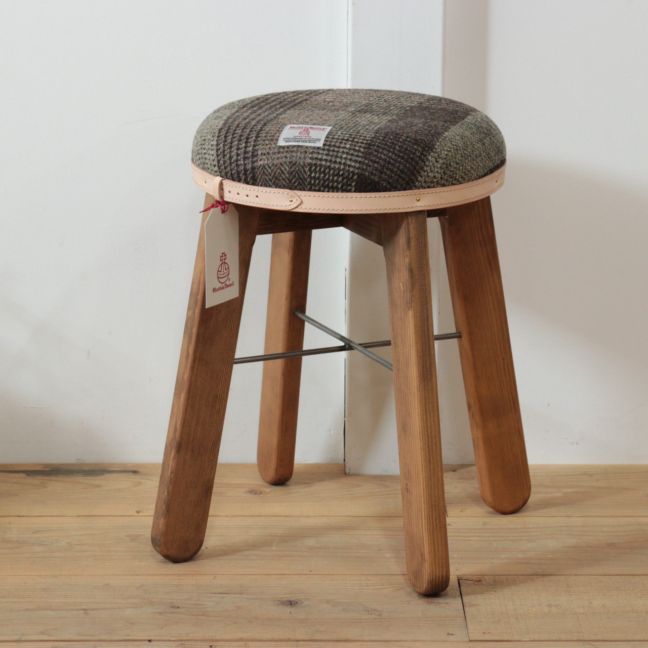 ハイスツール 【ブラウンチェック】HARRIS TWEED（ハリスツイード）