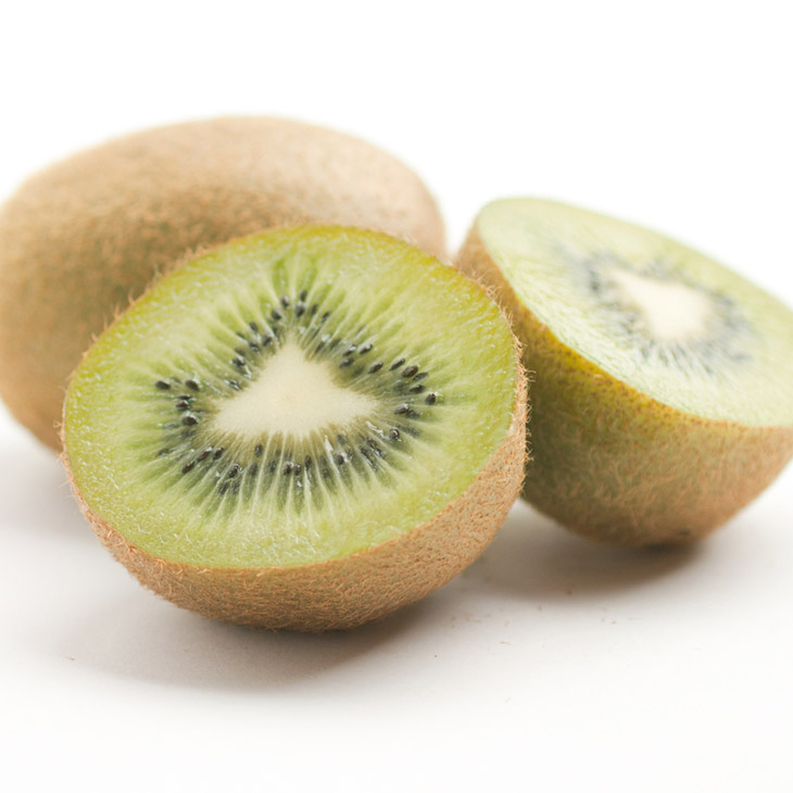 ＜2024年11月より発送＞家庭用 キウイフルーツ3kg+90g（傷み補償分）◇【わけあり・訳あり・扁平果】｜キウイ きうい 果物 フルーツ 和歌山 国産 美浜町 ※北海道・沖縄・離島への配送不可 ※2024年11月中旬頃～2025年4月下旬頃に順次発送予定