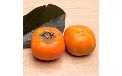 ＜10月より発送＞厳選たねなし柿7.5kg【刀根早生・平核無柿（ひらたねなしかき）】｜カキ・種無柿・種無し柿・種なし柿・無核柿