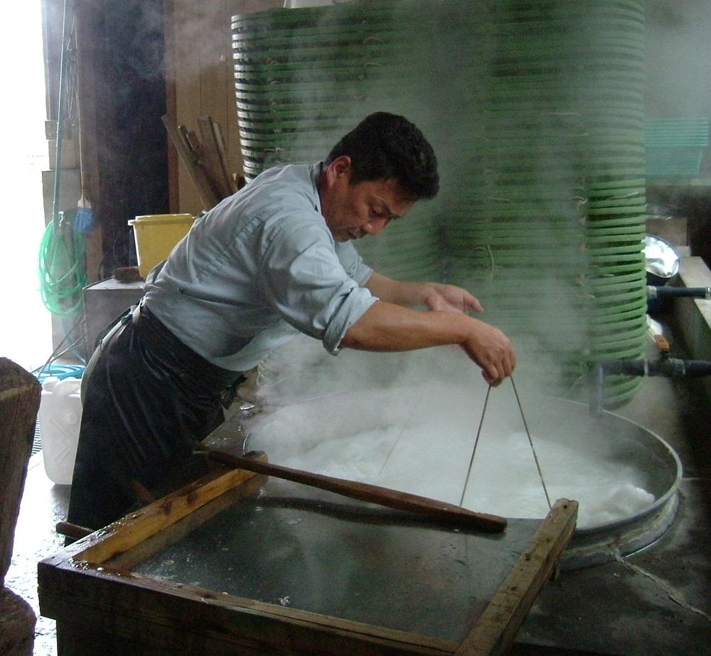 蜀キ蜃埼懈恕縺偵@繧峨☆1kg