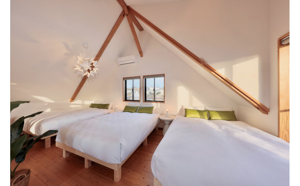 ãã¯ãªã¹ã¿ã«å¥èçœæµ æµ·ã®è¡ãäžæ£è²žåå¥è(ãã¢å®¿æ³)ïŒ1æ³çŽ æ³ãŸãïŒ