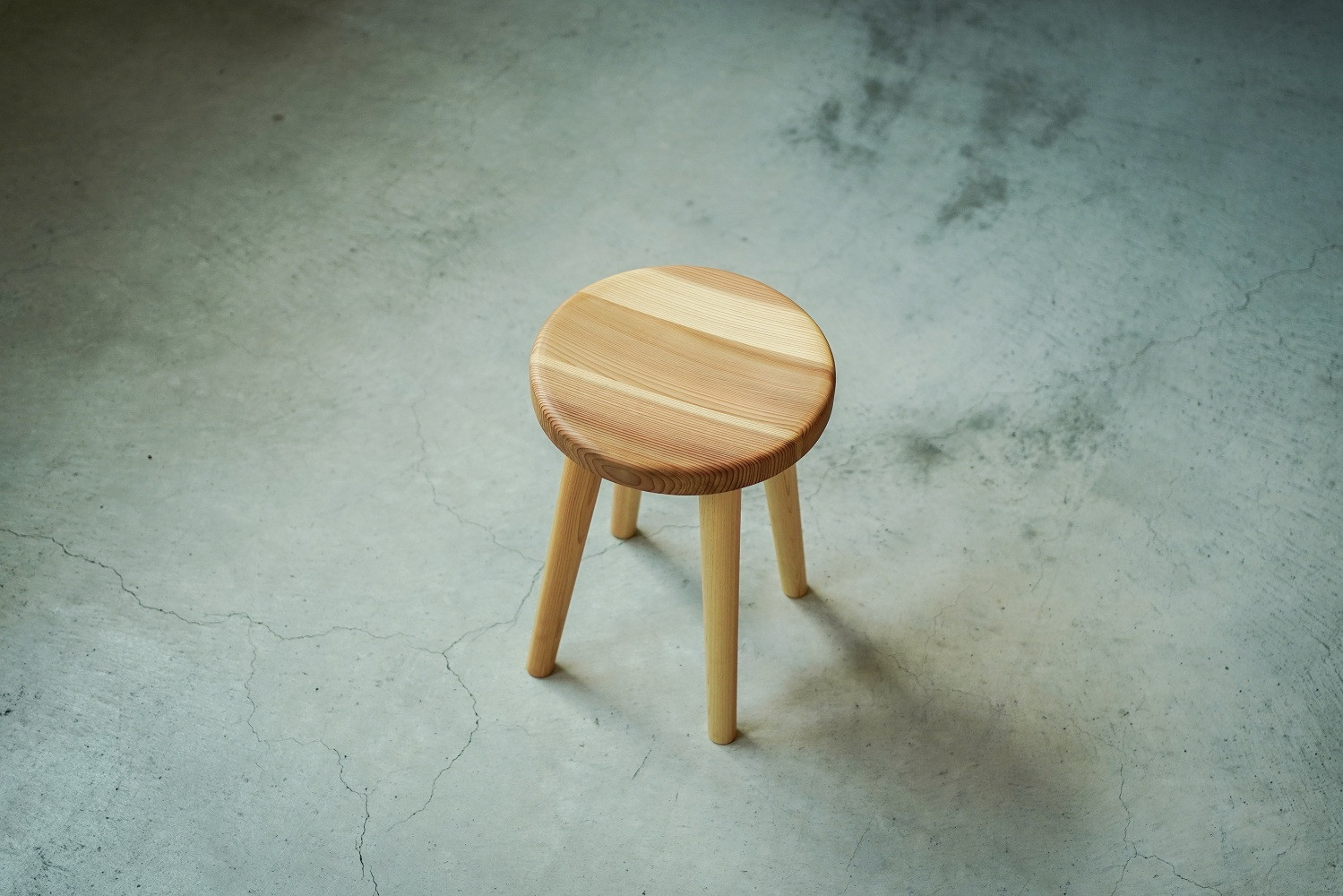 æã®äžžã¹ããŒã« 座é¢320mm à é«ã440mm