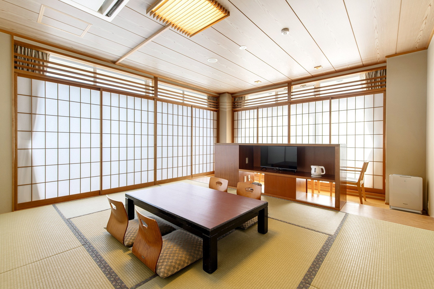 ［癒しの宿クアハウス白浜］平休日1泊2食付ペア宿泊券《東館》