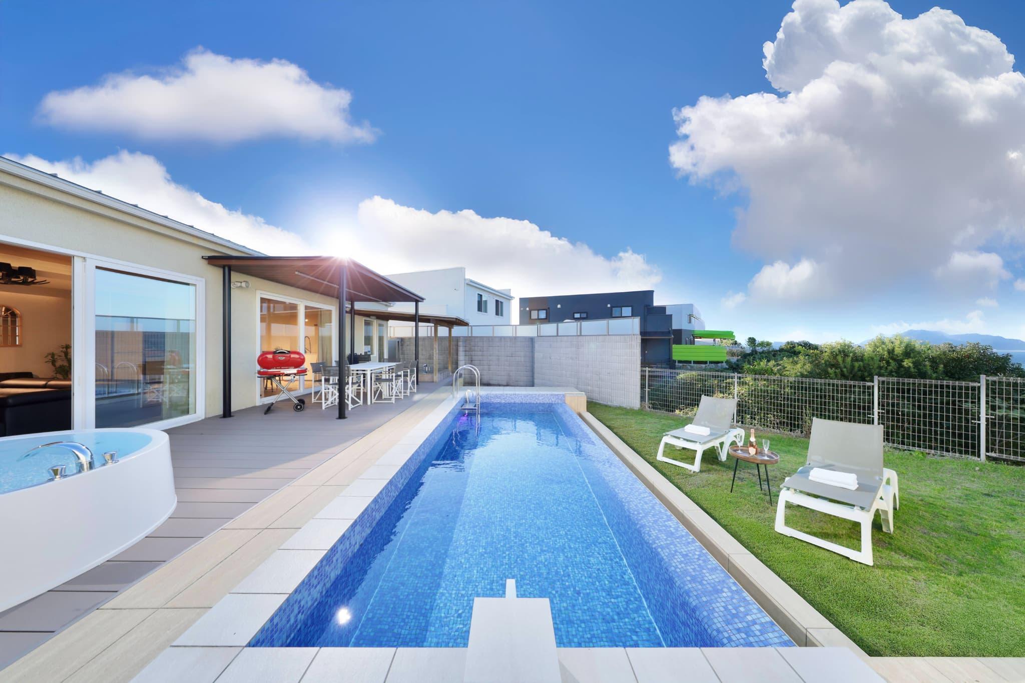 【クリスタルヴィラ白浜】ペットと泊まれるプライベートプール付きロイヤルスイートヴィラ ペア宿泊