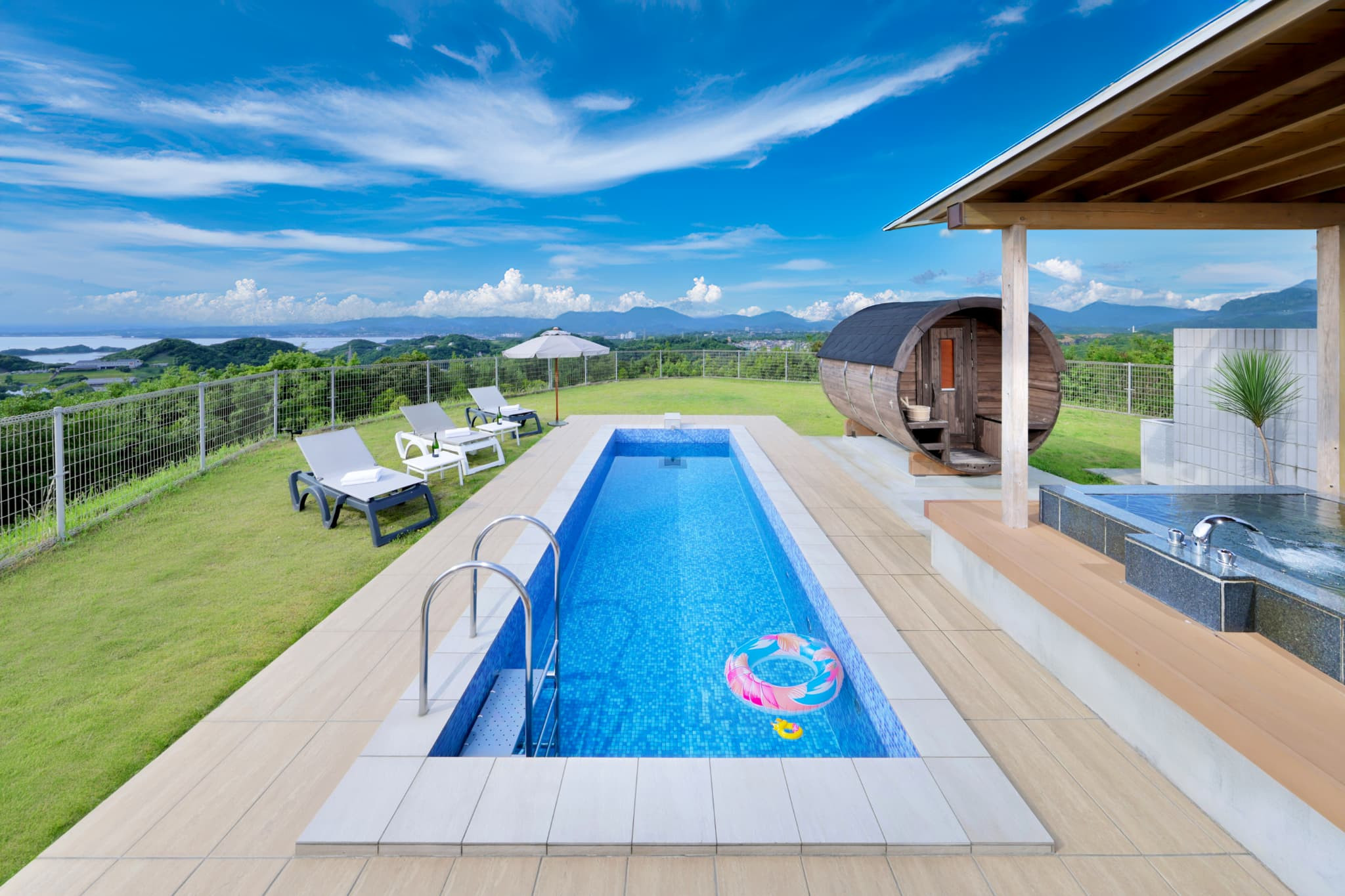 【クリスタルヴィラ白浜】プライベートプール付きロイヤルスイートヴィラ(ペア宿泊券)